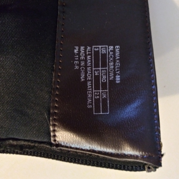 New in box Michael Kors Boots - Picture 4 of 4